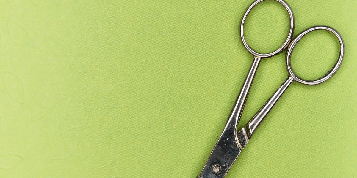 Difference Between Scissors and Shears