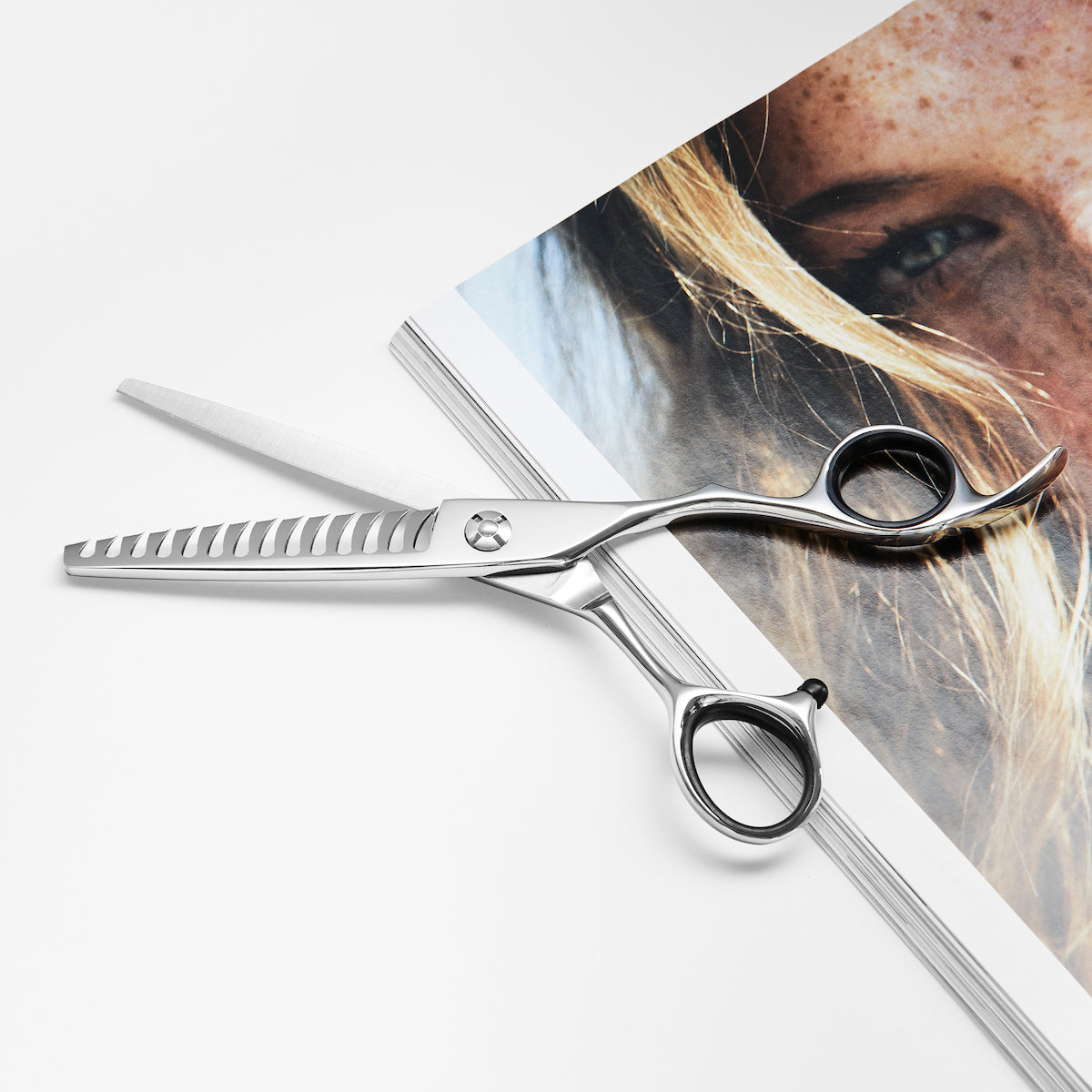 Professional Hair Thinning Shears, Matsui 14 Tooth Offset Hair Thinners (6747611922498)